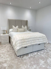 Laurence Divan Bed
