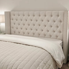 Ritz Luxury Winged Bed